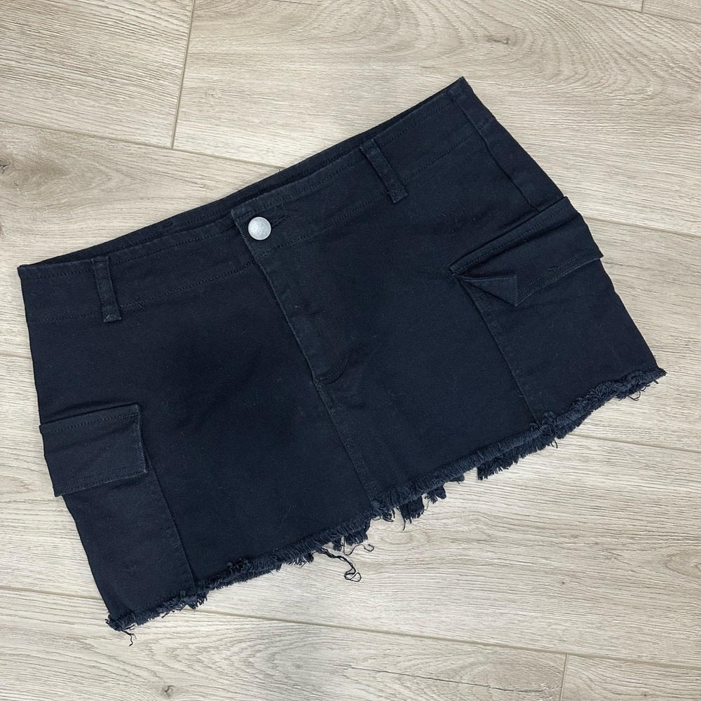 Fashion Nova Black Mini Skirt